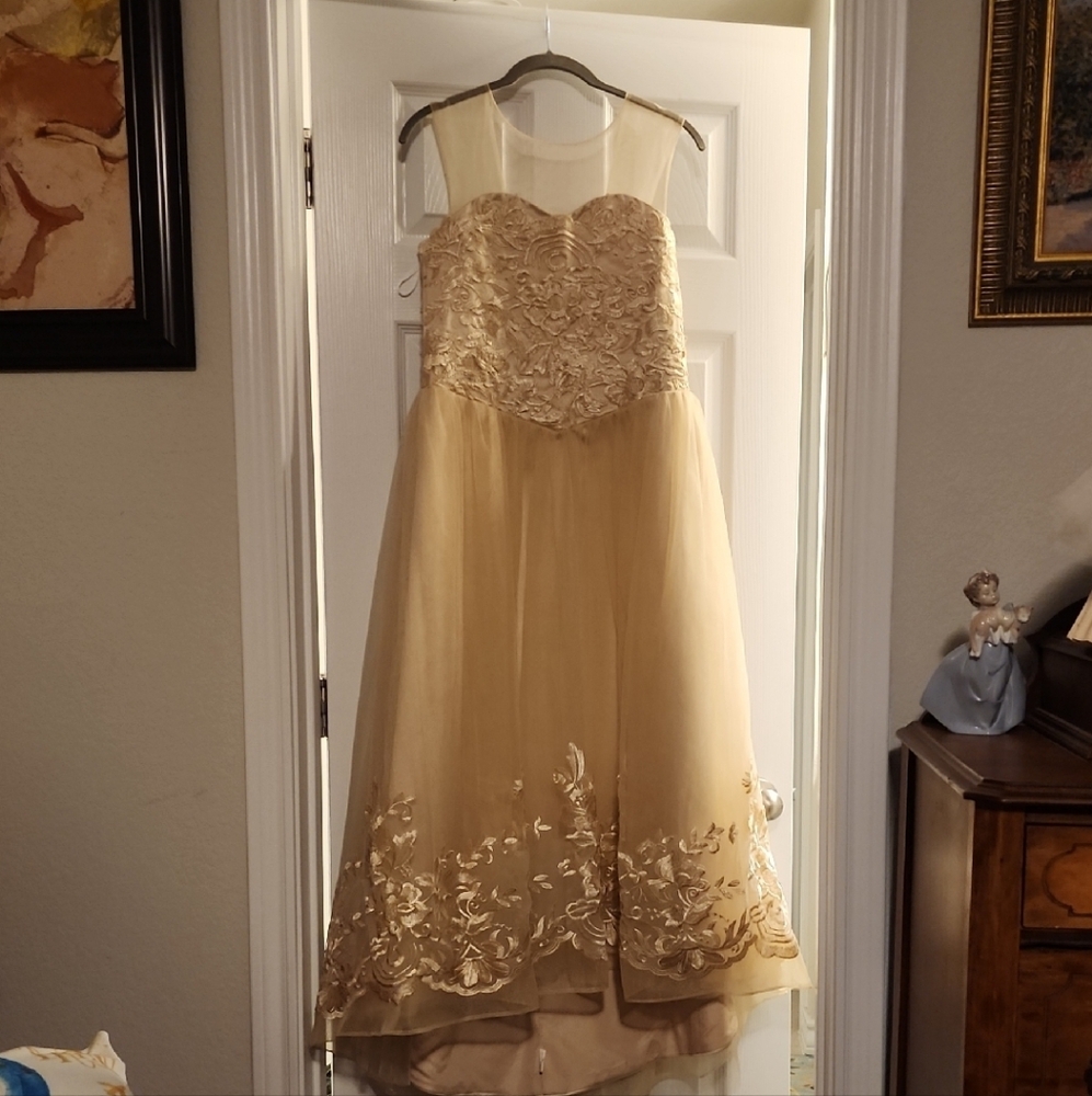 Gold A-Line Sweetheart Wedding Dress